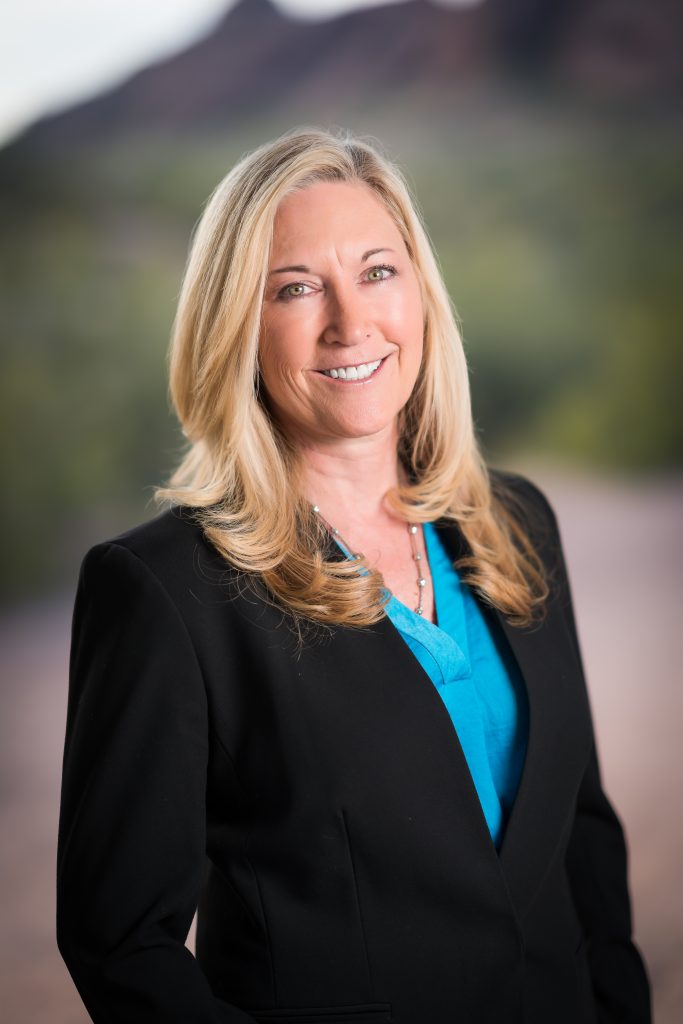 Wallpaper With Personality By Jennifer McGuire Jill Stecker